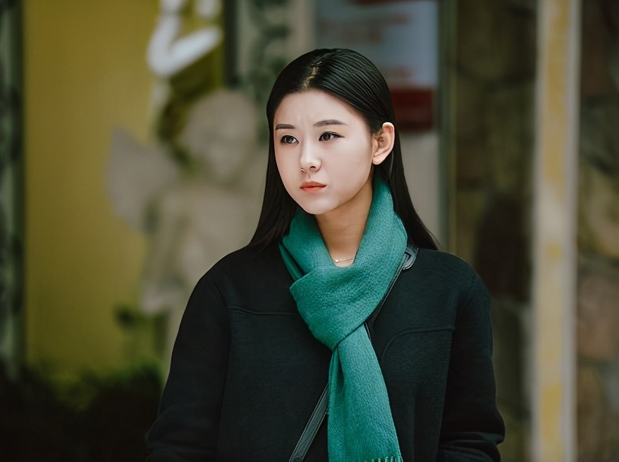 李小萌：15岁出道，被丈夫视作珍宝，拍戏多年一次吻戏都没接过