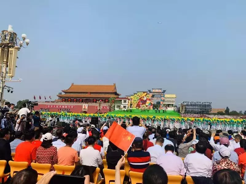 观礼台上!礼宾车里!阅兵方队、游行队伍……这么多山西人参加了国庆联欢活动