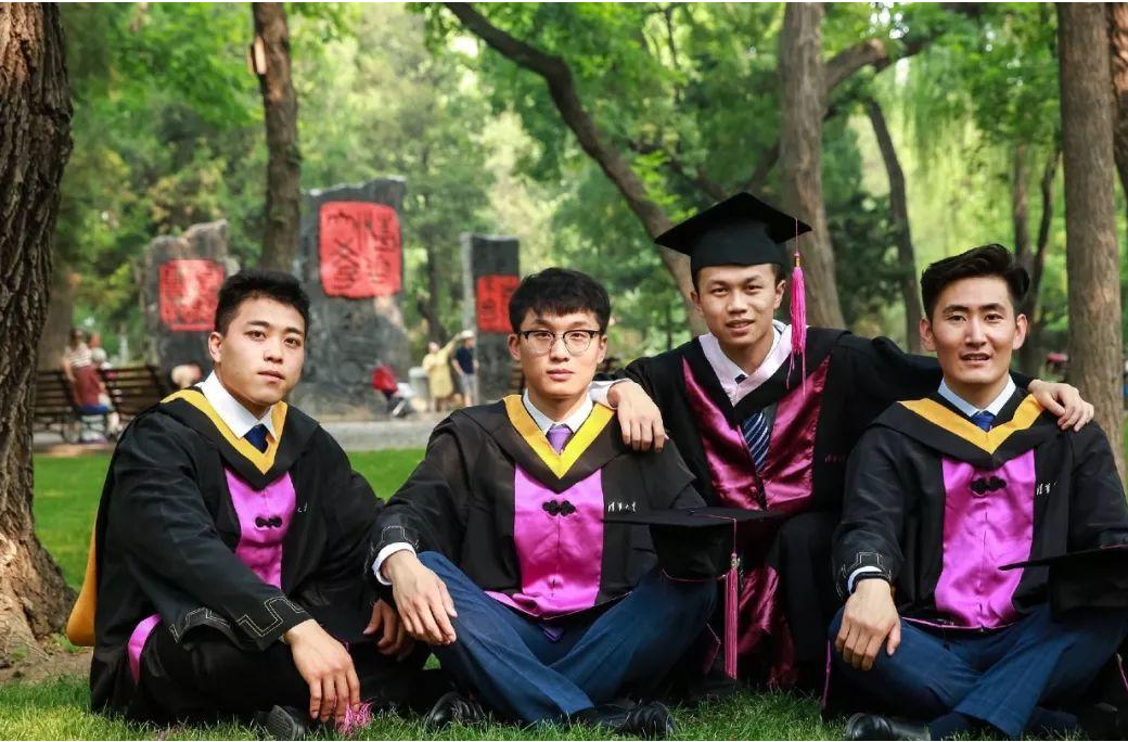 学生档案很重要，大学毕业后转到哪里更合适？毕业生要早知道