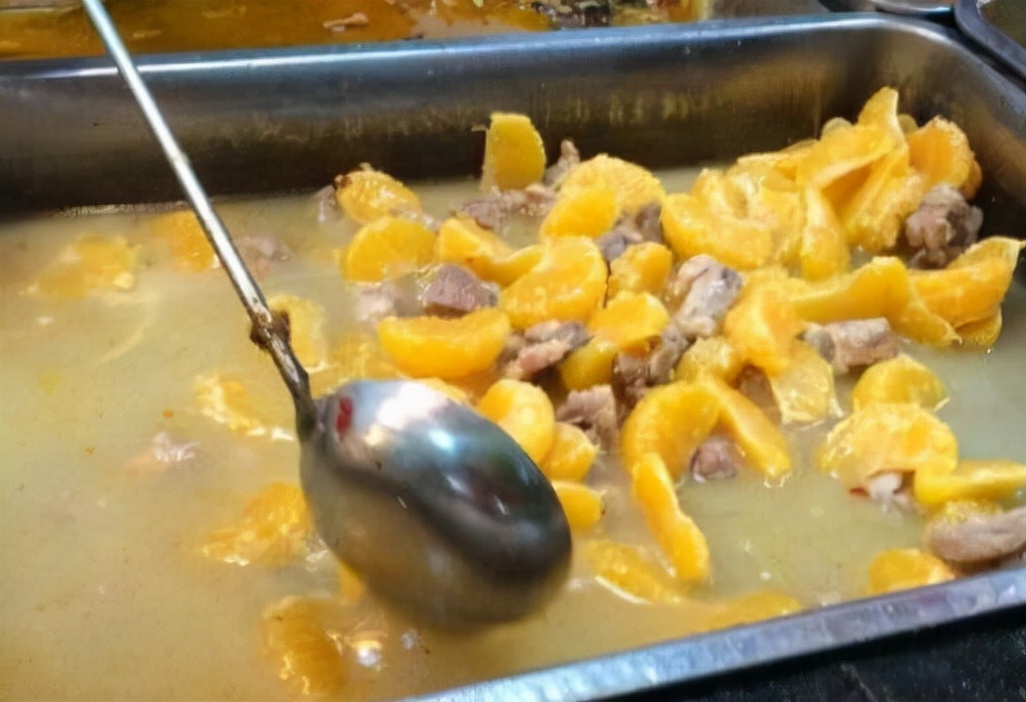 高校食堂的新奇菜品，一个比一个有创意，不愧是大学的食堂师傅