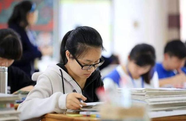 高三的一模、二模跟三模考试相似却不同，哪次模考跟高考最接近？