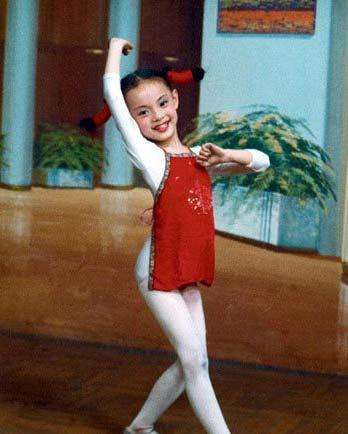 孙俪不认命：12岁被父抛弃，曾给赵薇伴舞，逆袭成视后还被邓超宠