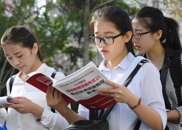 我国这四所大学看似不起眼，但被称为公务员摇篮，就业不输985