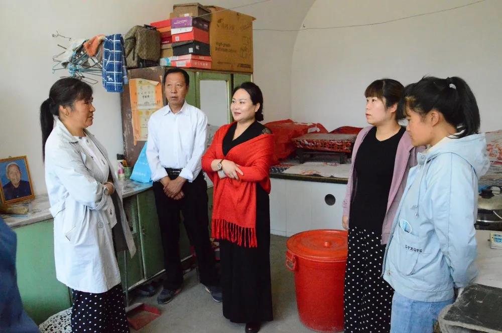 教育扶贫 陕西正大教育集团三十年初心不改