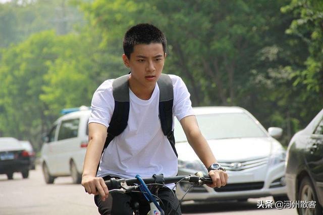 没有硝烟的战场，寒门学子命运的转折点，一部改变家长思维的电影