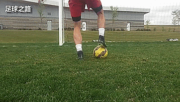 足球运动员训练计划（29个足球步法训练以及训练计划）