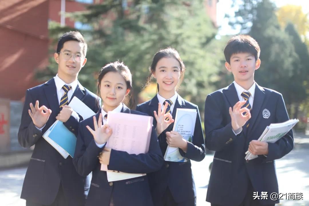 21世纪国际学校“后浪”们的豪华录取阵容