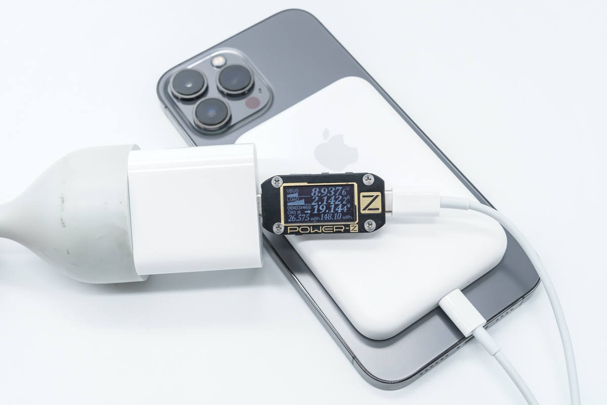 天干物燥小心火烛！苹果、华强北 MagSafe 行动电源横向对比