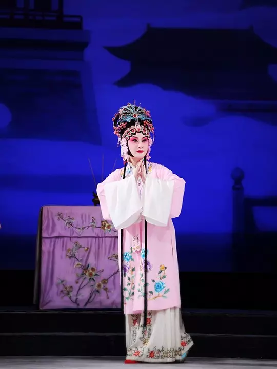 「美文」戏曲之美，美在唱词