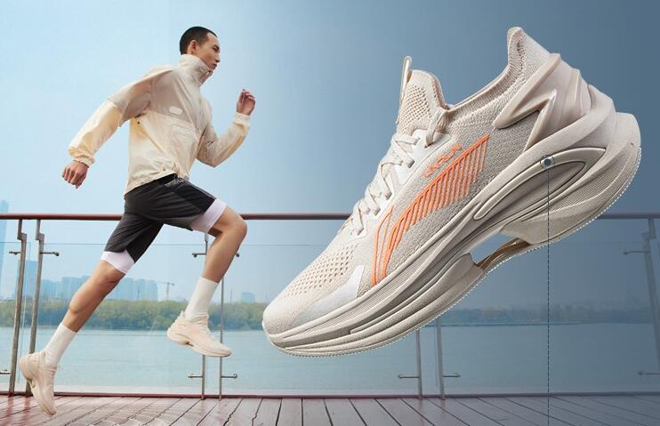 双十一国产跑鞋买什么，500元内不同场景下15款好货推荐