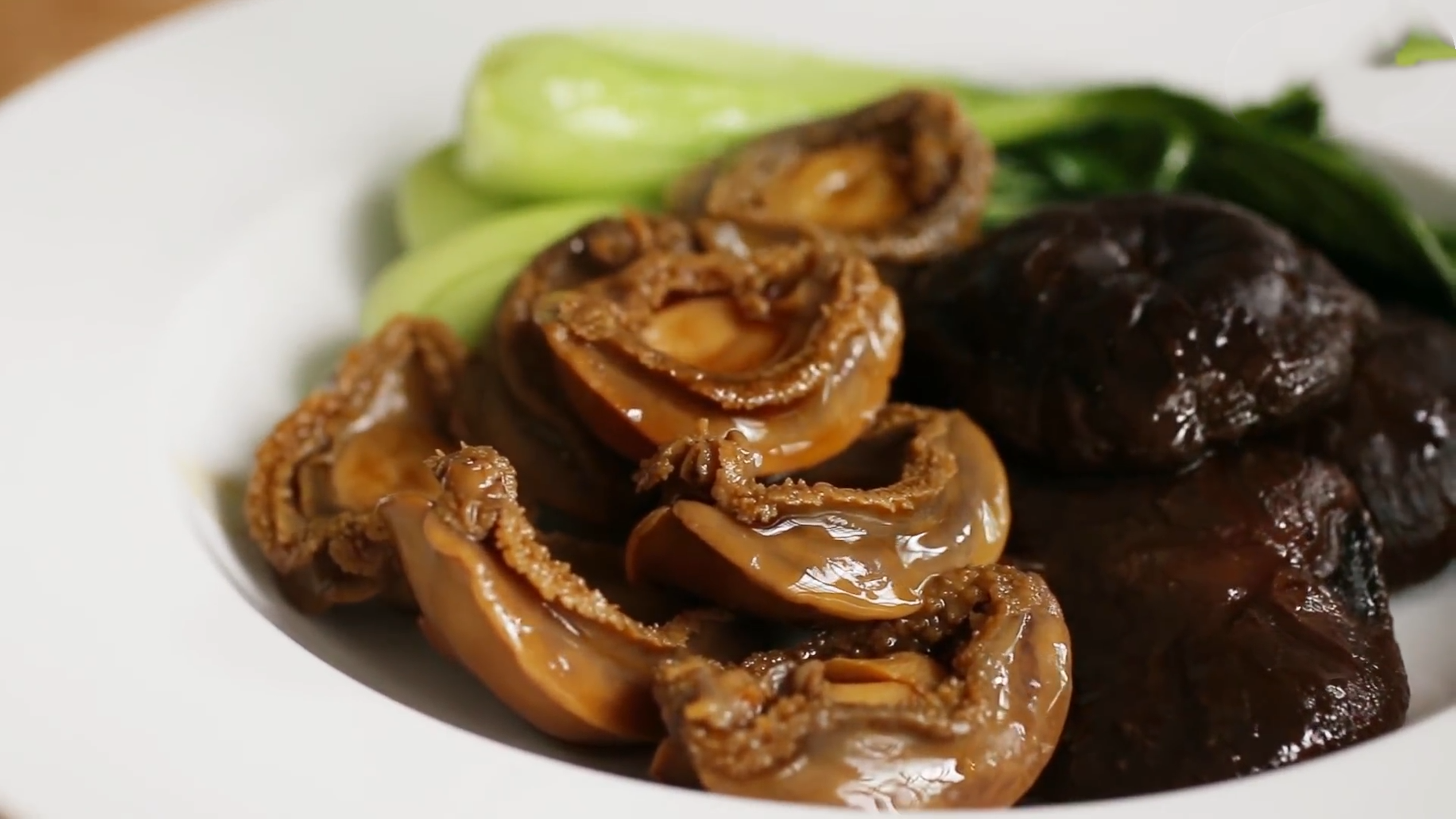 干鲍鱼的做法(红烧干鲍鱼的做法) - 美食网