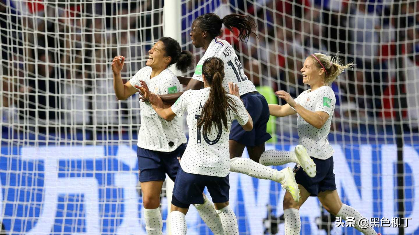106分钟绝杀！法国女足神奇晋级：似夺冠般疯狂庆祝，欧洲队全胜