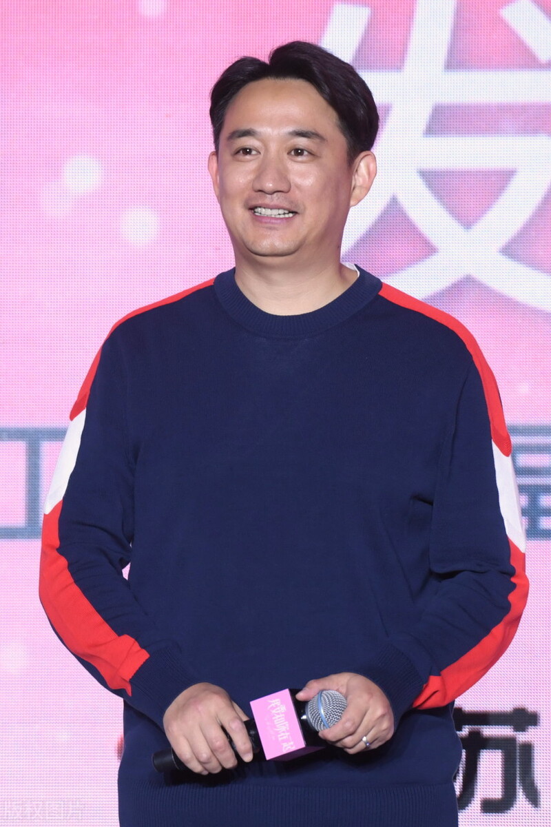 黄磊的玄妙情史，从兄妹情到第四种感情，靠才华征服了5个女人