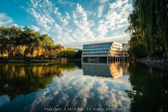 成都理工大学面积（走出4名院士）