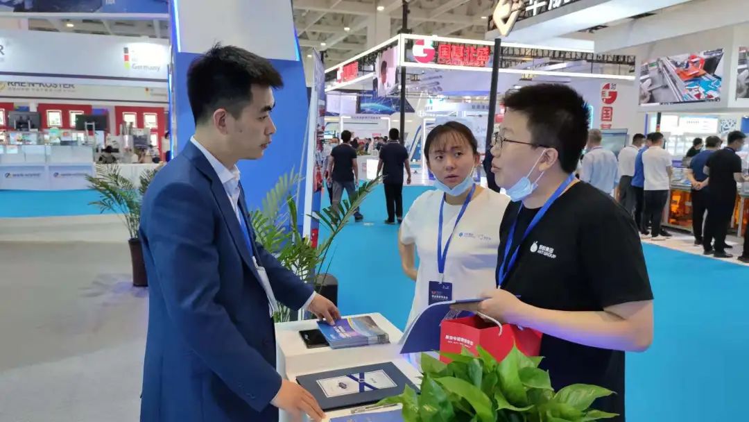 职教集团代表山东港口集团精彩亮相2021年职业教育博览会