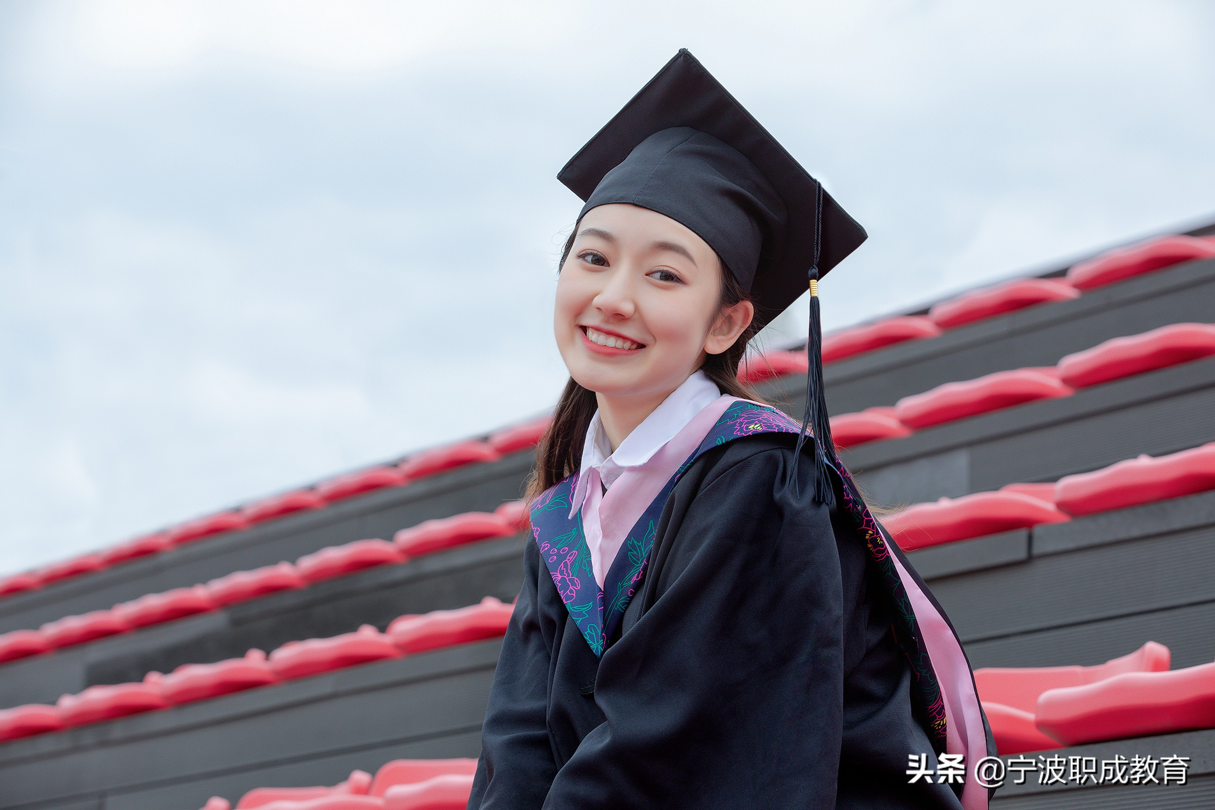 学历提升机构哪家好？成人自考本科专业有哪些？