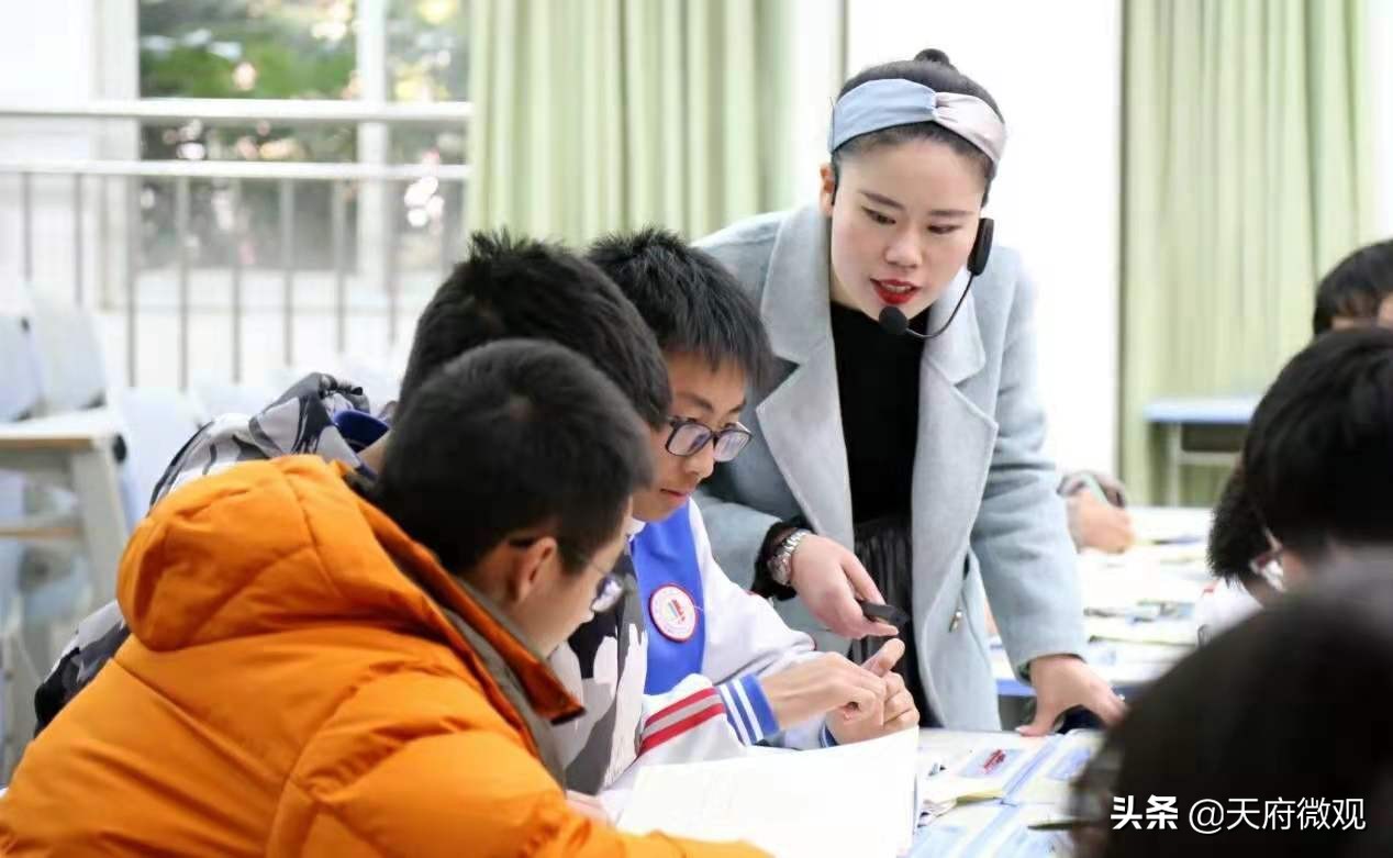 办特色学校·创卓越高中，来看新都香城中学的十年树木和芝兰玉树