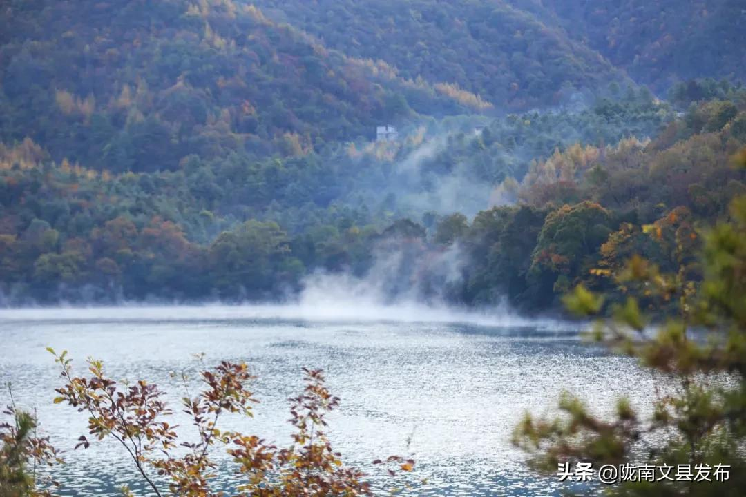 国庆去哪好？文县天池满足你对秋天的所有幻想！