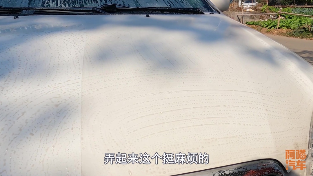 打蠟鍍膜鍍晶和隱形車衣，哪種對車保護效果更好？喵哥現(xiàn)在告訴你