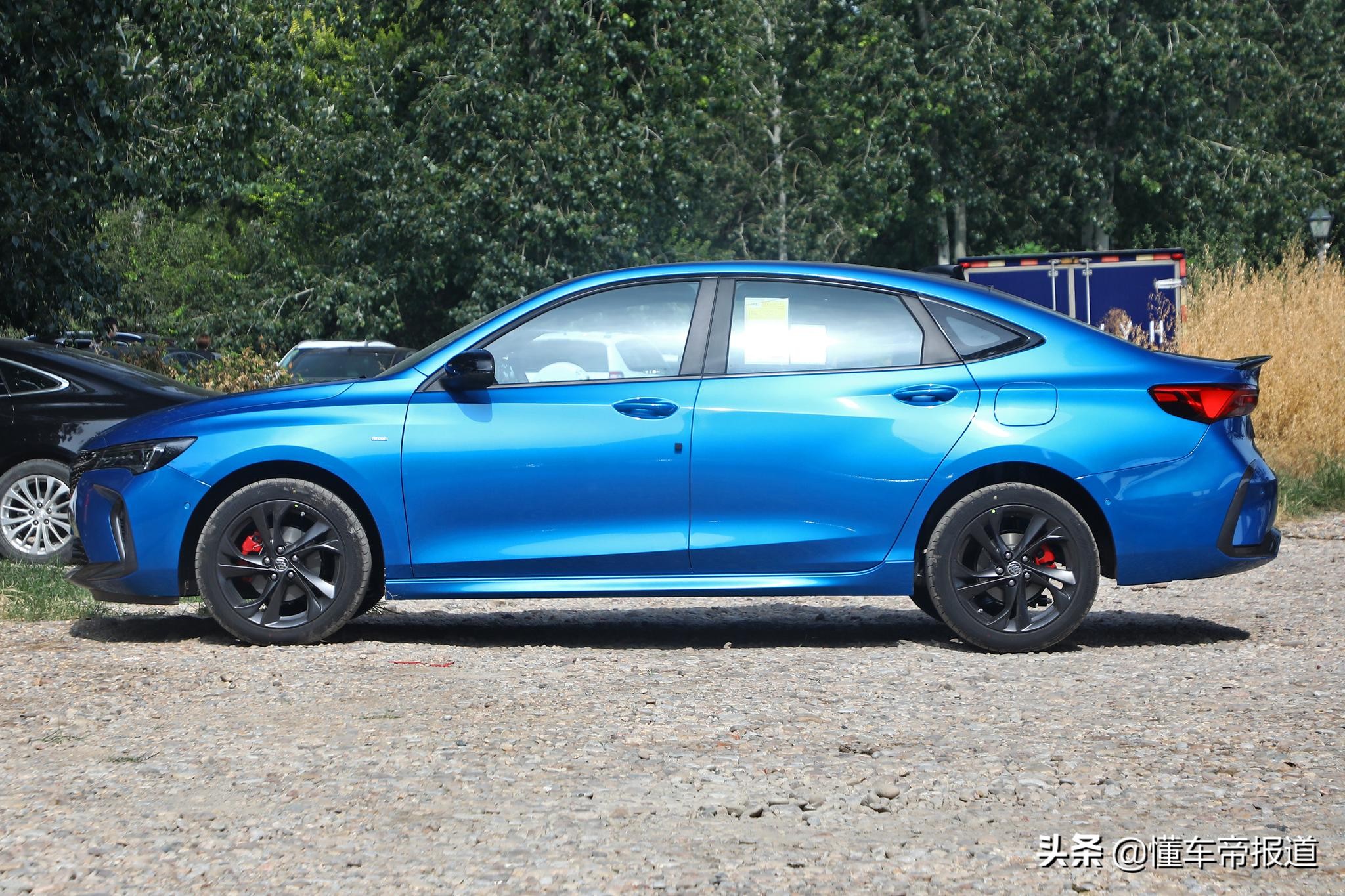 新车 | 售12.99万-15.89万元，别克威朗Pro/威朗Pro GS正式上市