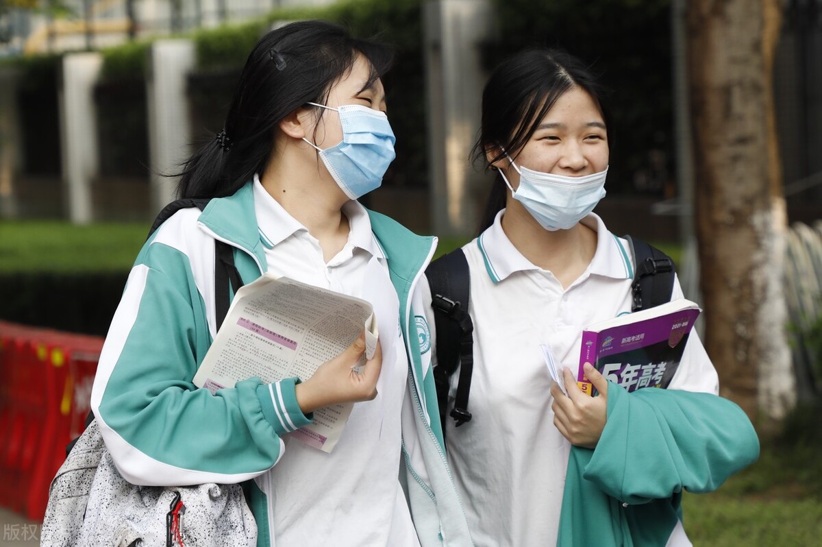 2021高考生注意：上考场之前这4样东西需要带，否则可能影响考试