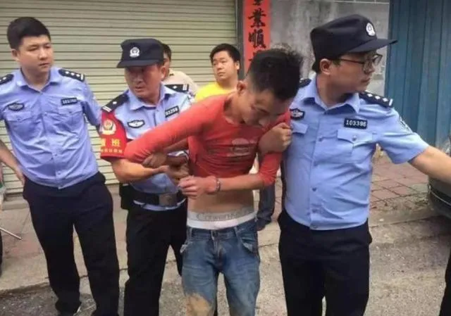 看他被网暴,最让人寒心