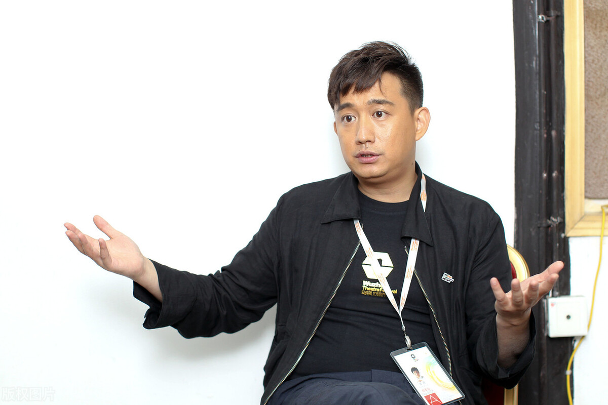 黄磊的玄妙情史，从兄妹情到第四种感情，靠才华征服了5个女人