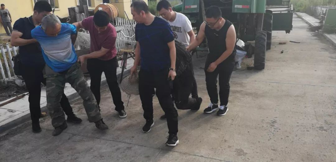 枪杀7人、消失25年终落网！吉林四平“二綦”兄弟覆灭记