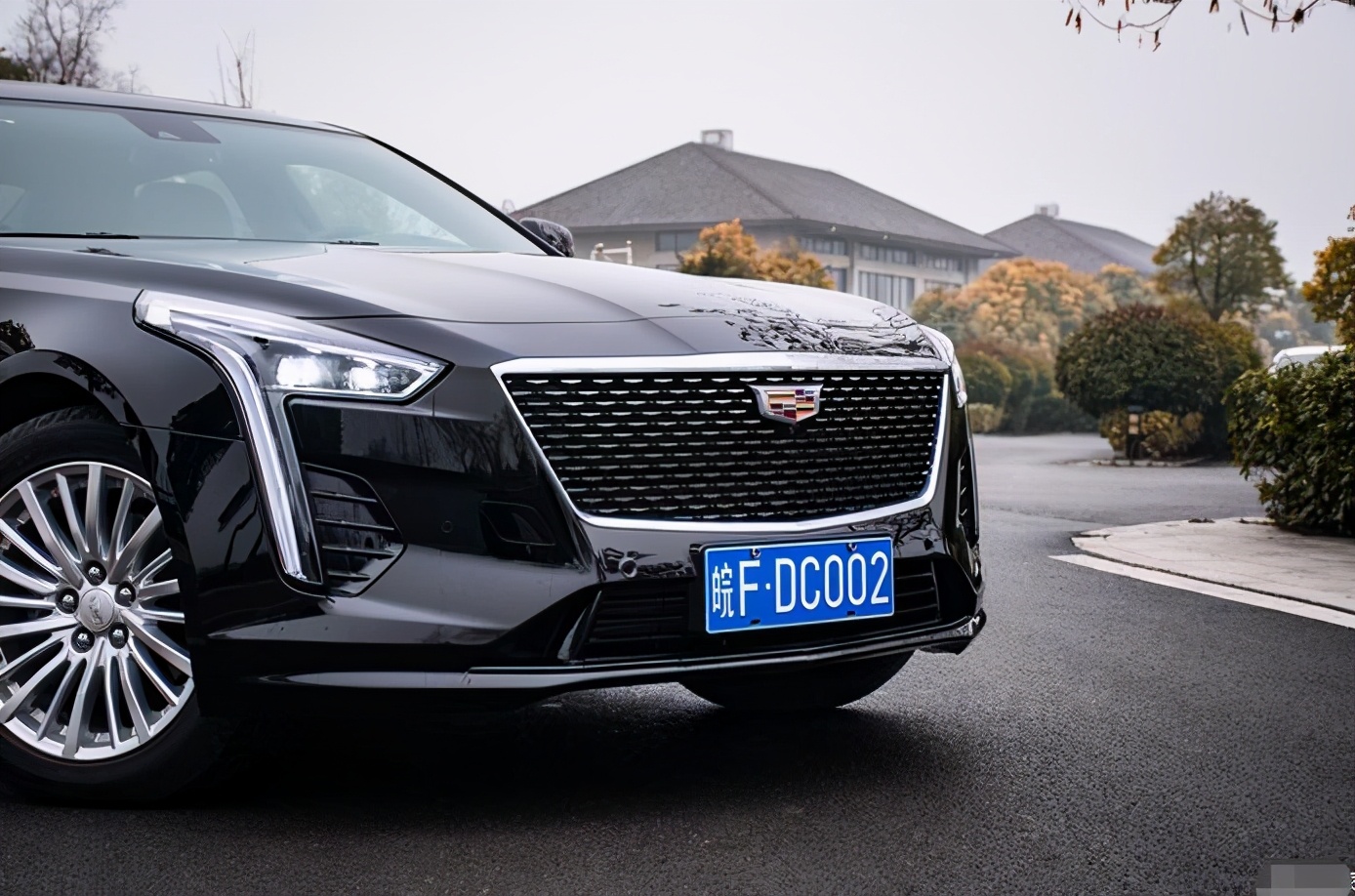 30万提了輛低配凱迪拉克CT6，开了8560Km，这几个缺点不得不说