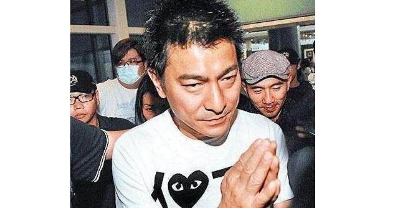 2000年，沈阳黑老大刘涌被捕，14名律师帮他减刑，结局如何？