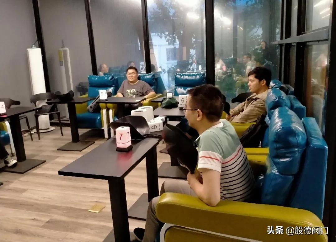 般德团建丨放下手机,放肆游戏,发现身边的乐趣