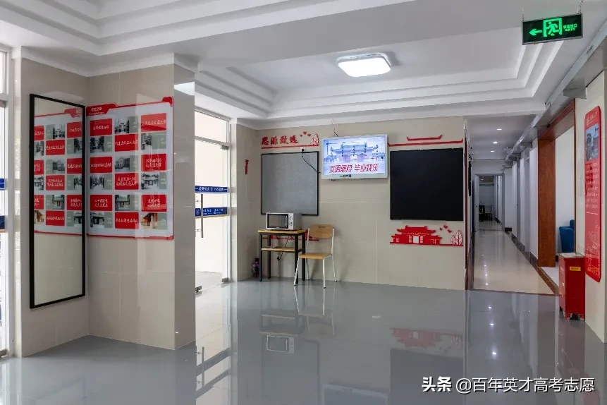 超震撼，看完别哭！揭秘中国高校豪华宿舍，你的学校上榜了吗？