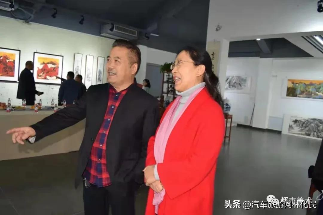 「都市传媒」墨彩化境丨杜石山水小品展在山东临沂隆重举行