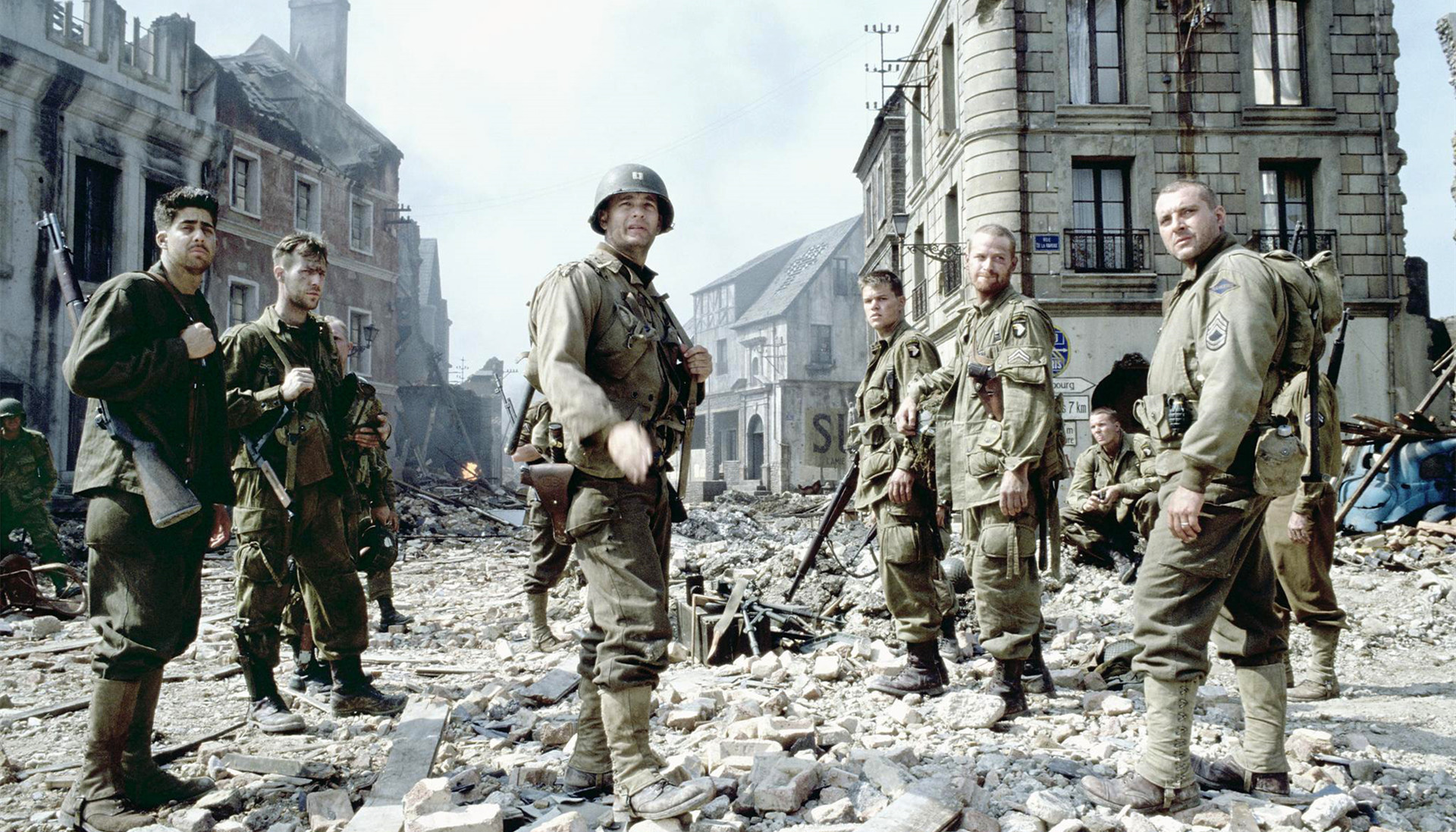 千万别被好莱坞的战争片给骗了，真实的二战德军，绝对没那么弱