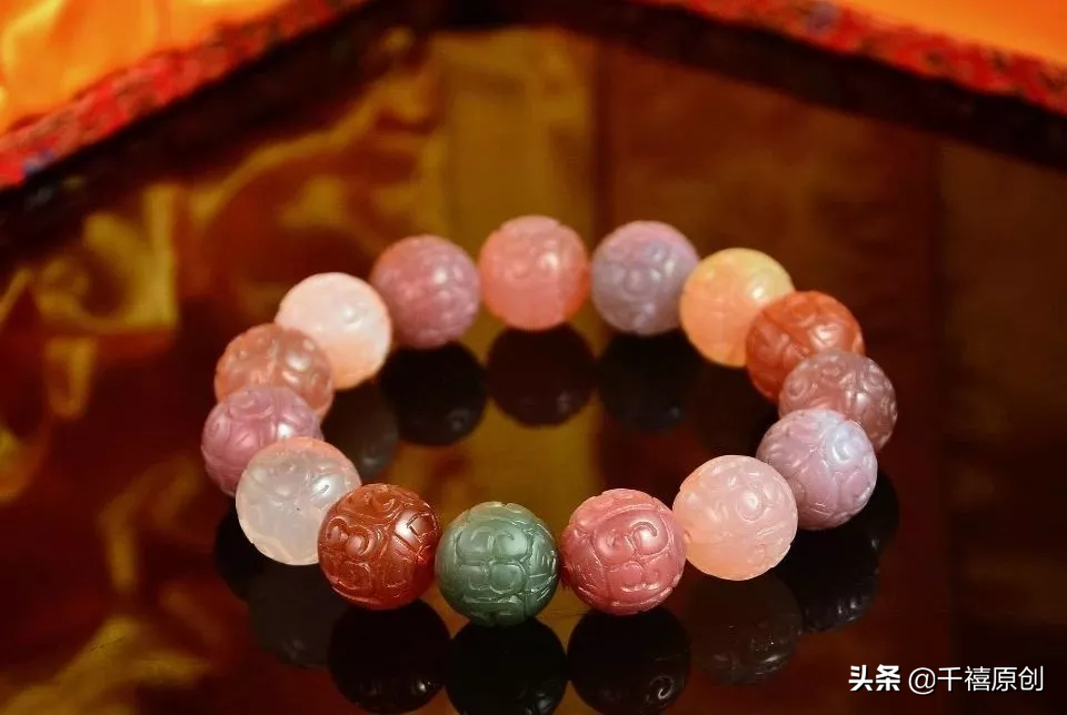 它是玛瑙中的“四大美人”之一，价值赶超南红？盐源玛瑙