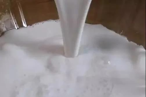 小麦淀粉可以制作凉皮吗？凉皮怎么做好吃，大厨：教你正确做法