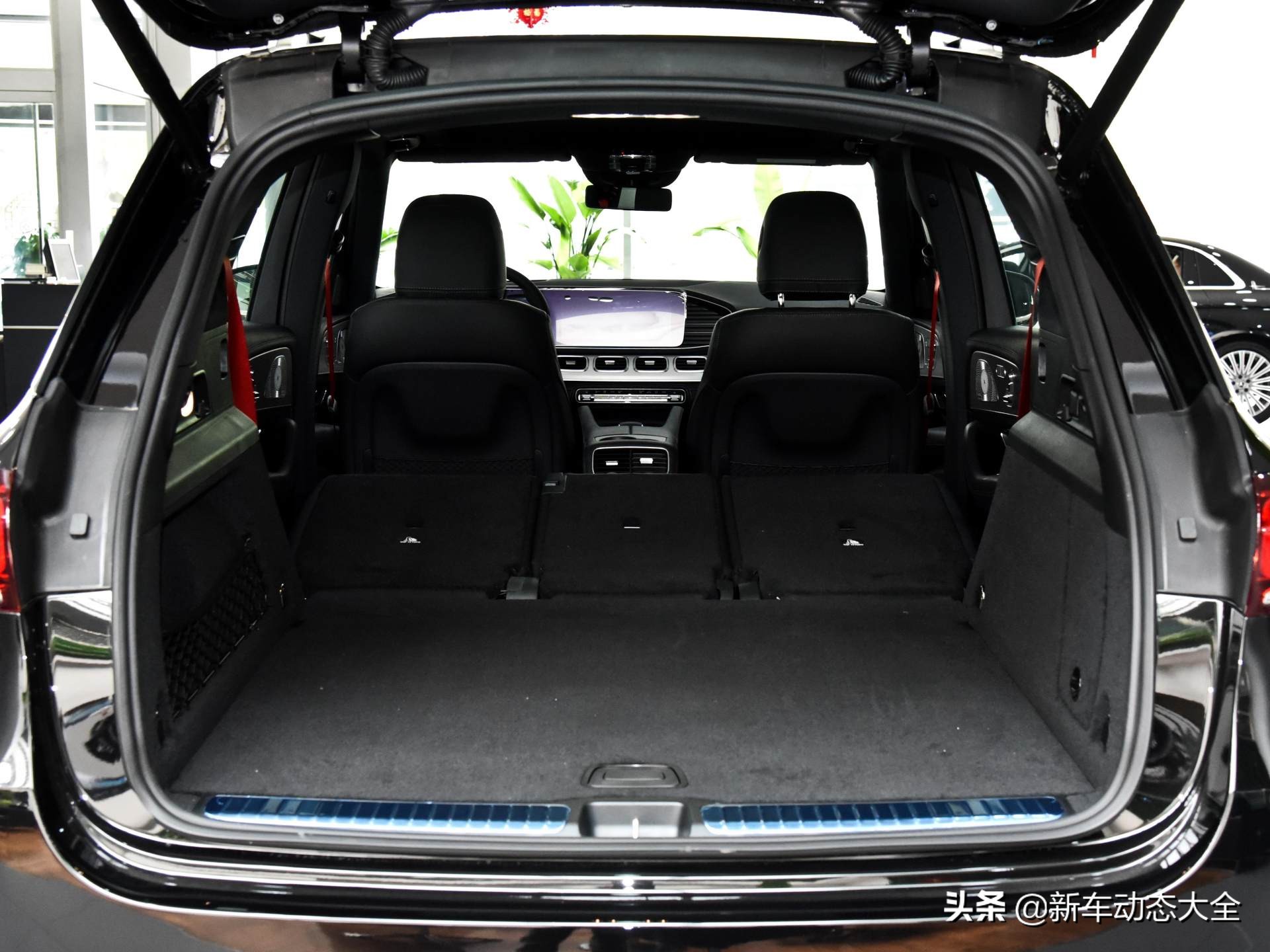 进口四驱豪华SUV，六缸双增压比跑车还快，奔驰GLE AMG