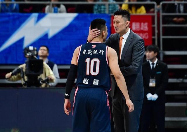 cba阿联为什么叫荔枝佬(广东宏远有三宝！诗人、拳王、荔枝佬，你知道都是谁吗？)