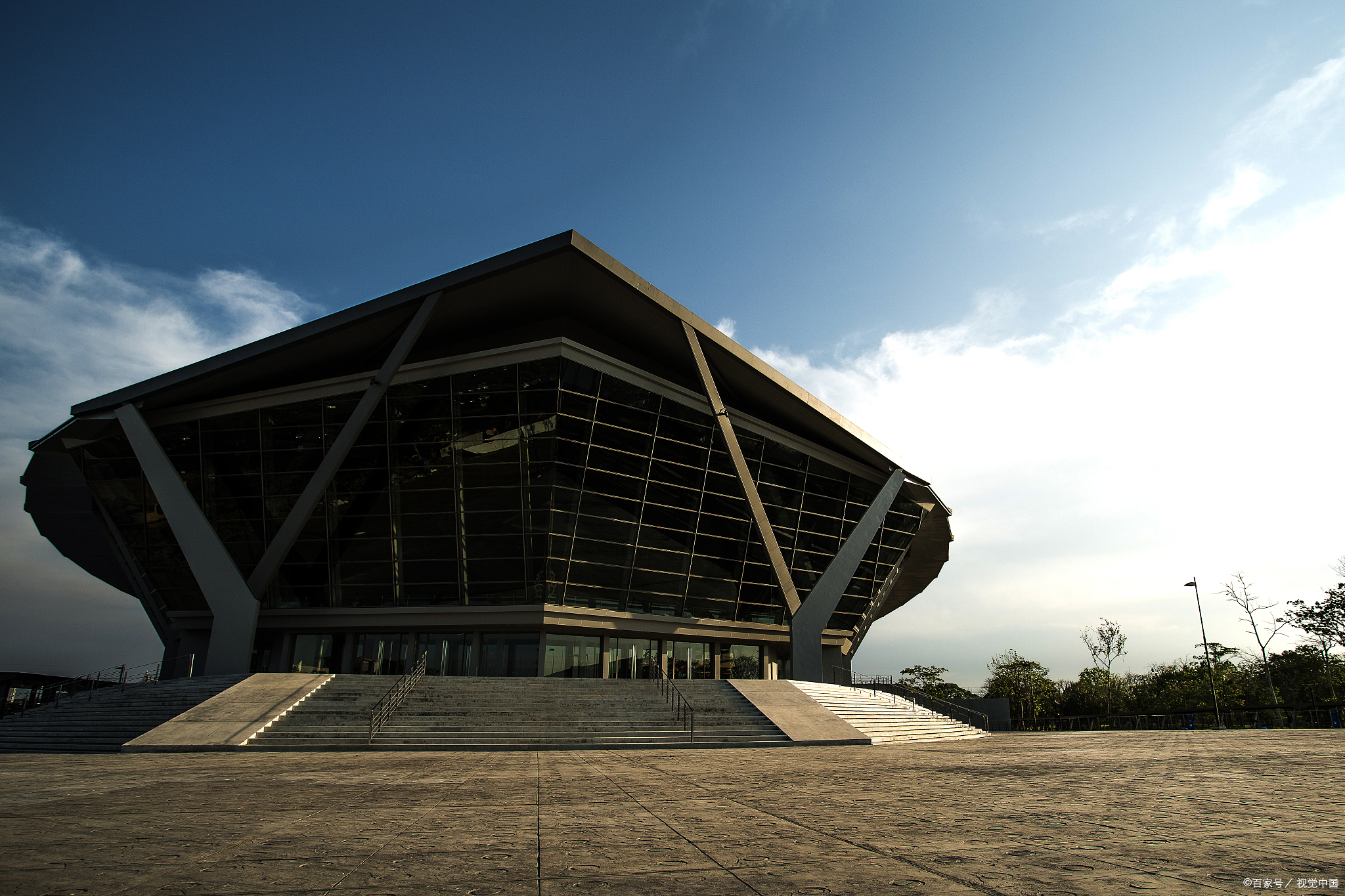 广东8所高校跻身百强，2021中国大学排名出炉！你的母校排第几？