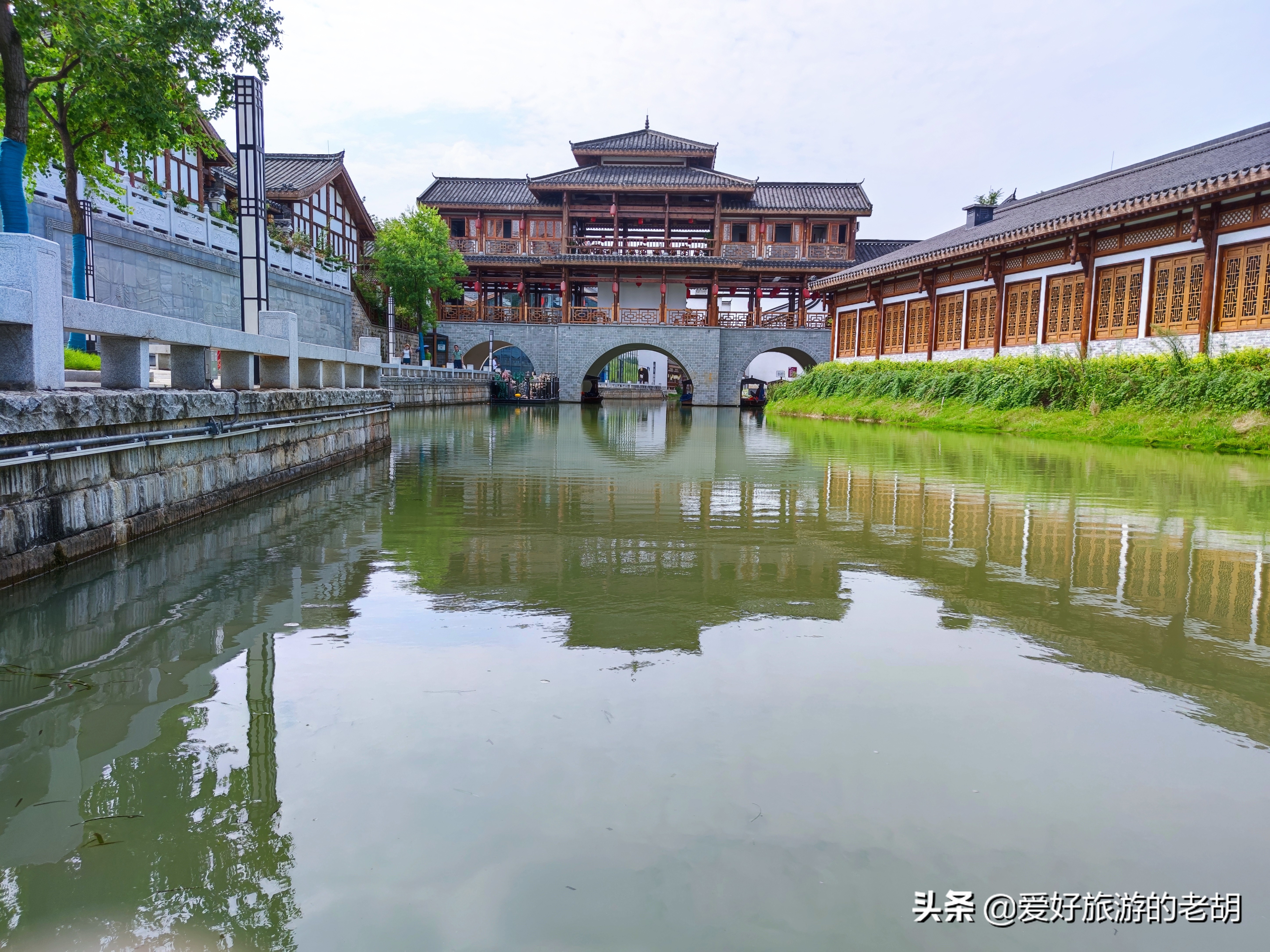 长沙新建的假古镇火了，被誉为长沙乌镇，开业1年就成网红打卡地