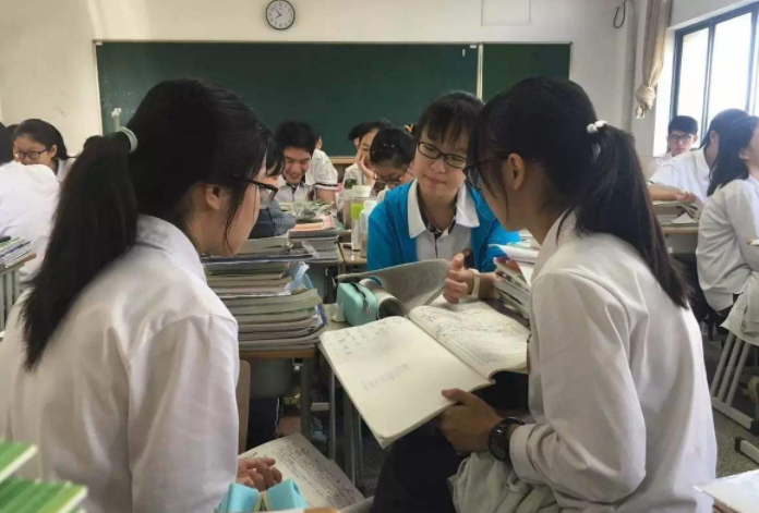 高中三年，每个阶段考多少分才算正常？资深教师说出答案