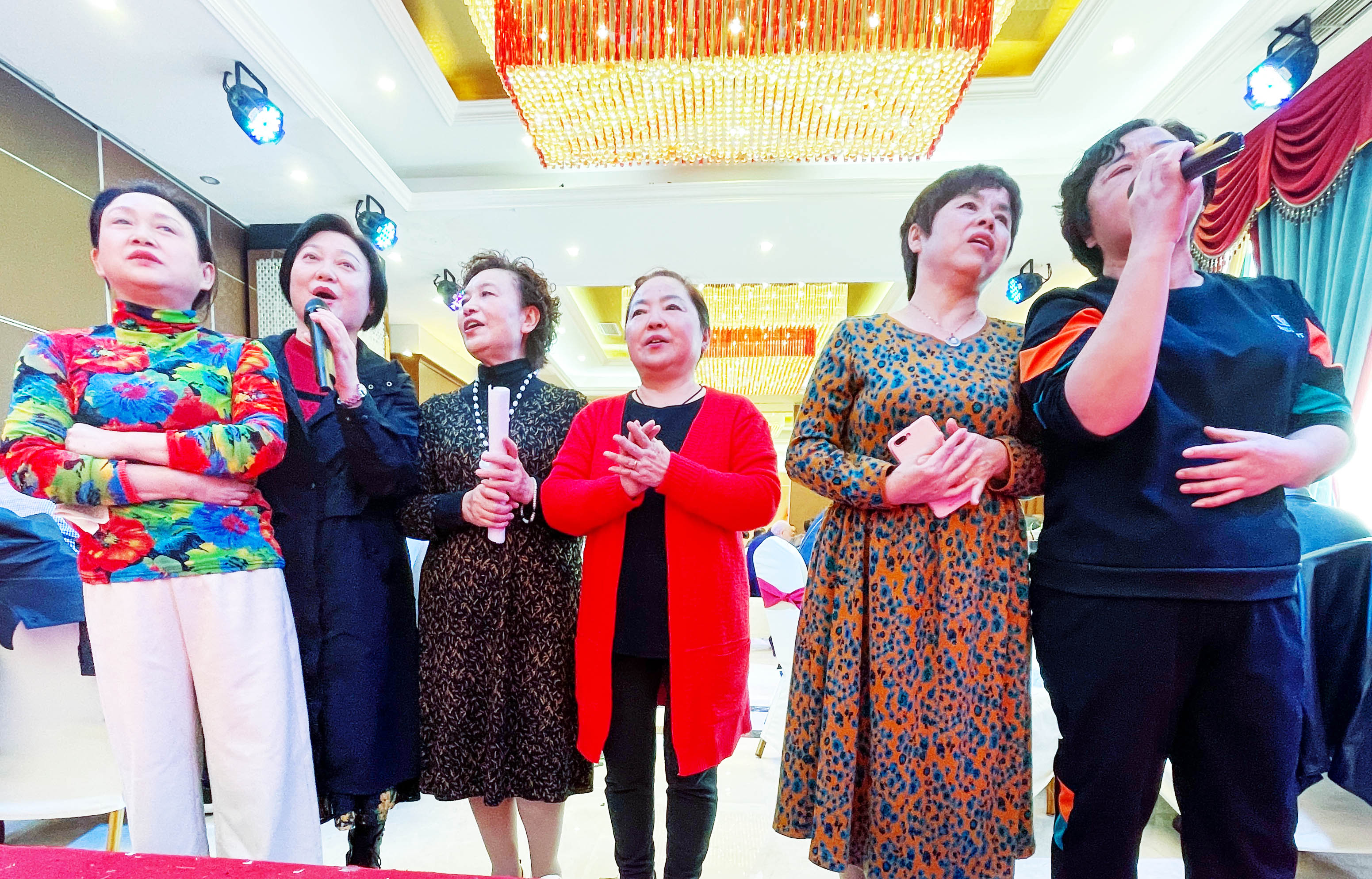 九九重阳节 浓浓敬老情——盐亭县中医医院开展重阳节系列庆祝活动