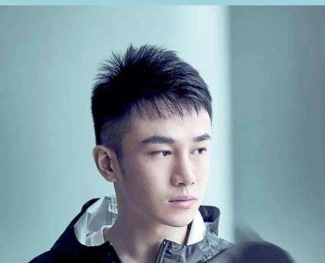 91年出生，19岁白手起家第1年赚20万？29岁身价45亿