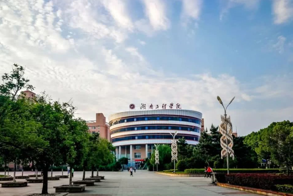 5所二本院校或将升一本，录取分数还未改动，学生注意不要错过