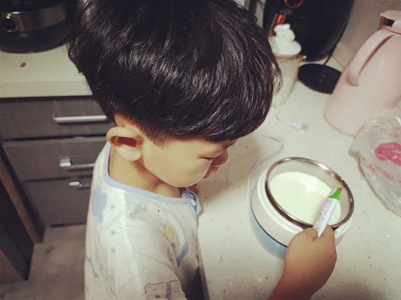 如何给孩子选酸奶？你不知道的酸奶冷知识全在这里了