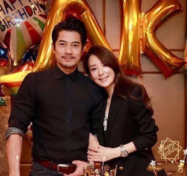 王思聪爆大瓜，潘玮柏发律师函！谈危机公关的正确打开方式