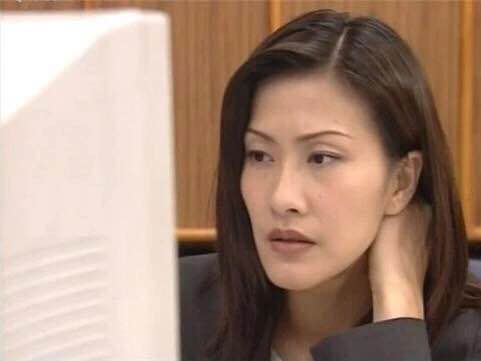 从刘涛到港星陈慧珊：复出替夫还债的她们，诠释了婚姻最好的模样