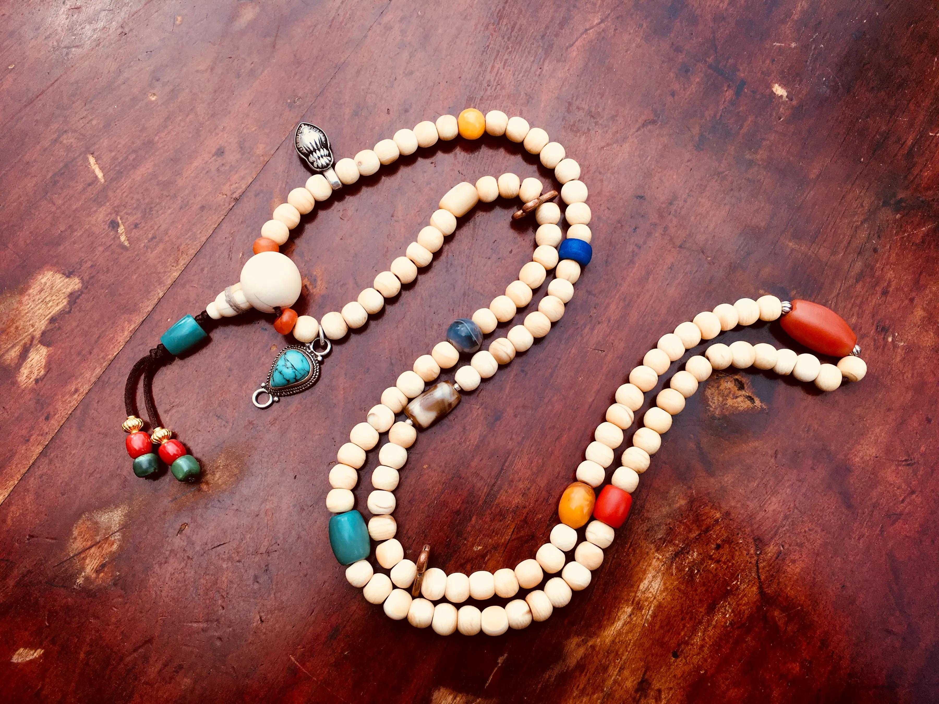 藏式老念珠之美(千年水晶珠子图片) 第1张