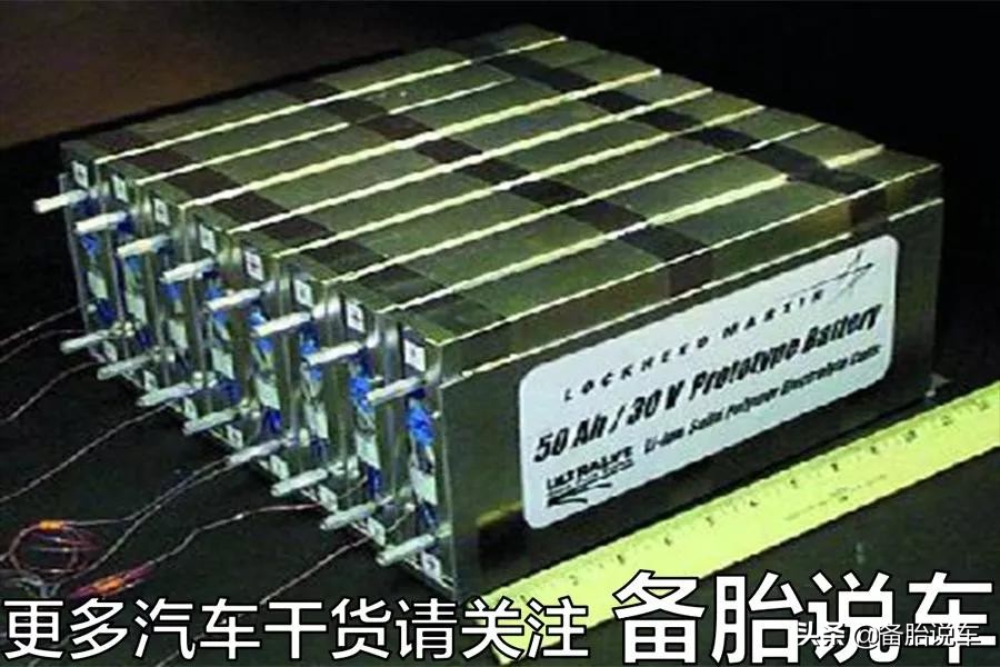 汽车熄火后听音乐可以撑多久，记住这几点，以免叫救援