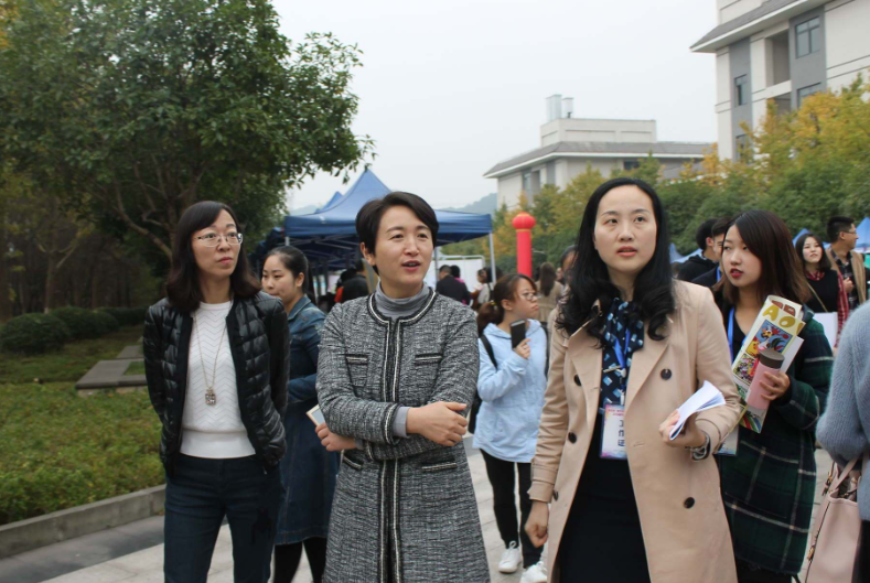 2020中国大学“文科”实力排名，人大稳居第二，榜首实至名归